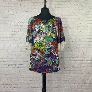 WinWin half sleeve paisley lace tunic, size S/M